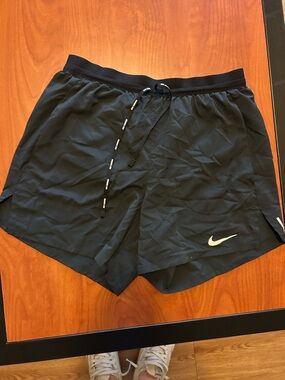 Nike Running Dri Fit Shorts 5in Inseam